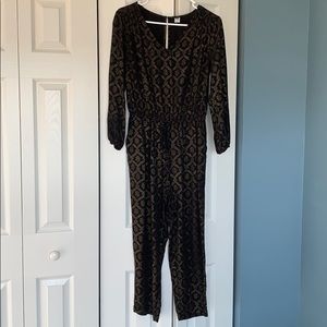 Old Navy Jumpsuit black and gold